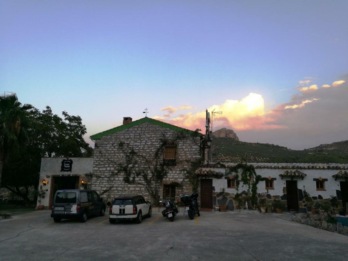 Alojamiento Rural La Caseria De Piedra Restaurante Jaen Bagian luar foto