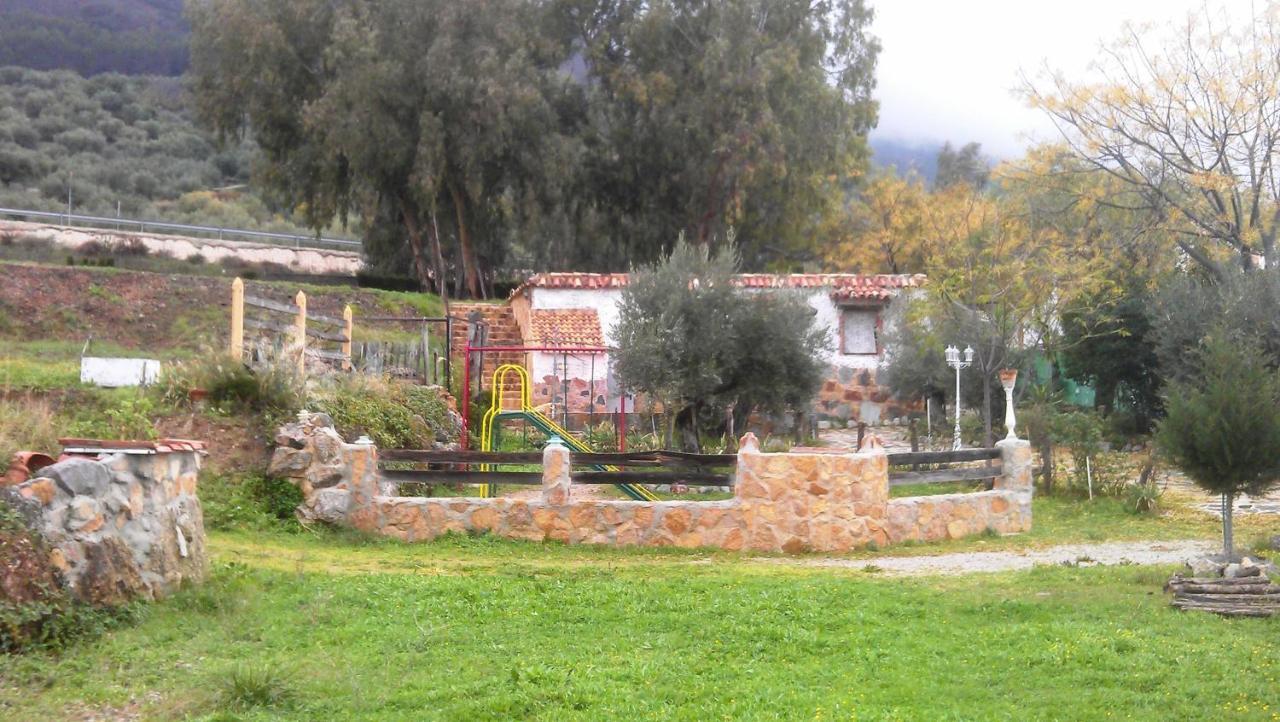 Alojamiento Rural La Caseria De Piedra Restaurante Jaen Bagian luar foto
